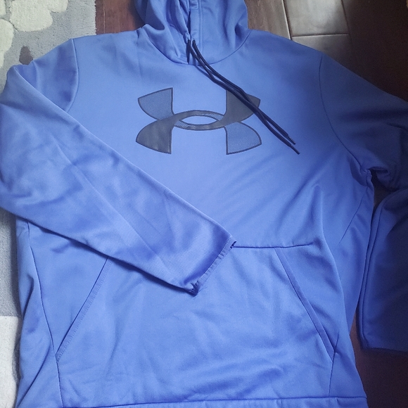 Under Armour Other - Blue under armor men's hoodie size large dri fit material ,new with tags